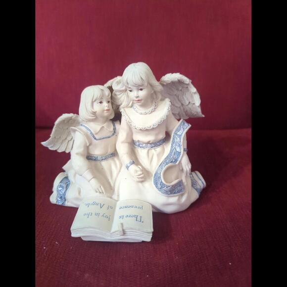 2002 Angel Samantha and Elizabeth - Picture 1 of 8